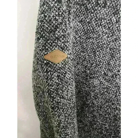Orvis Men's‎ Sherpa 1/4 Xip Sweater. Size Small. Grey in color. Perfect for cold - Picture 4 of 4